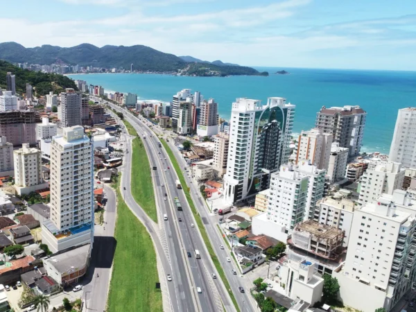 Venda de andar alto no Gran Vittoria Residenziale