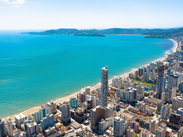 Apartamento Duplex no Vítreo 271