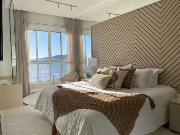 Apartamento à Venda no Cambirela Residence