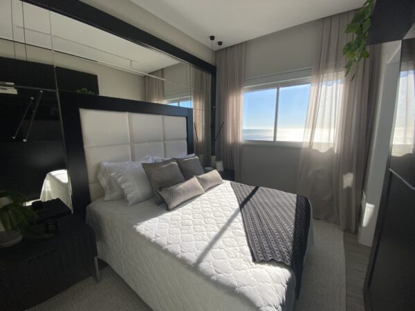 Apartamento no Cambirela Residence