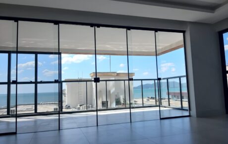 Apartamento no Saint Laurent Residence