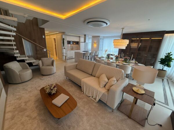 Cobertura duplex à venda no Olímpia Residence