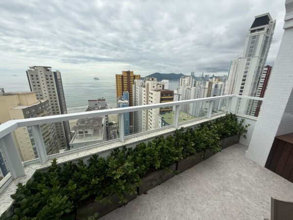 Cobertura duplex à venda no Olímpia Residence