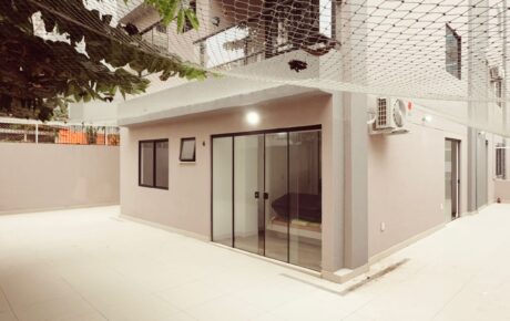 Apartamento com terraço privativo à venda
