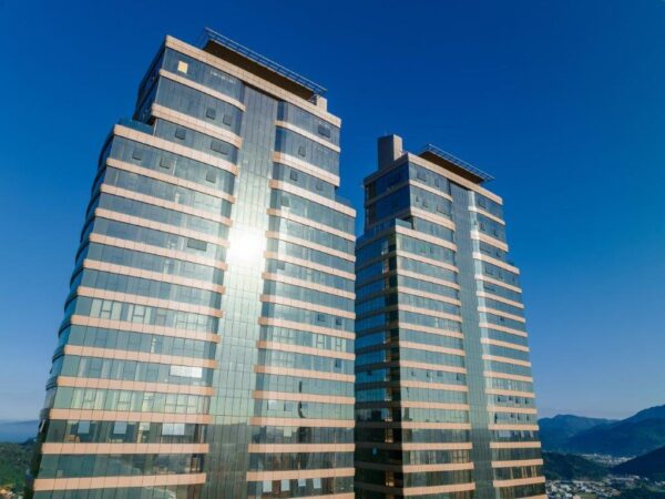 Apartamento andar baixo no Yachthouse
