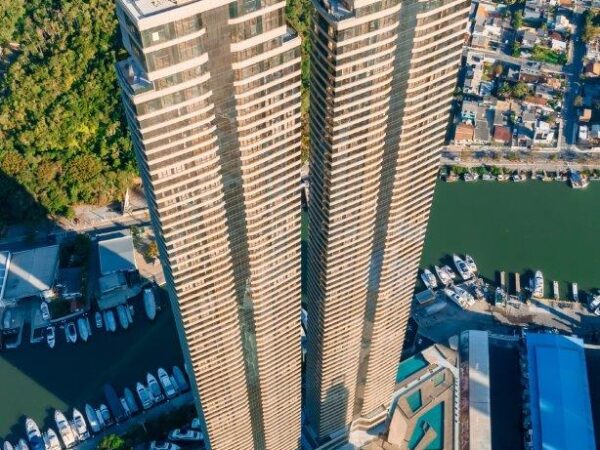Apartamento andar baixo no Yachthouse