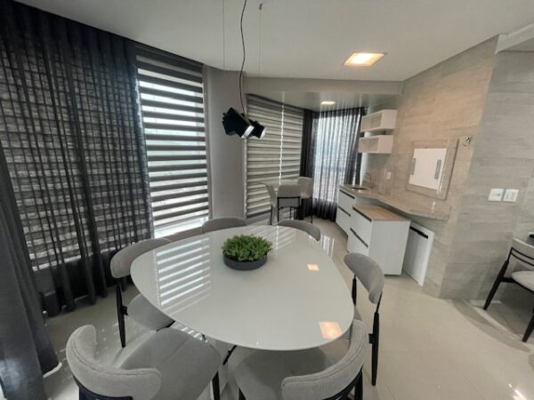 Apartamento mobiliado no Edifício Opera Plaza
