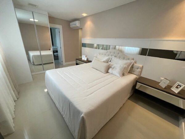 Apartamento mobiliado no Edifício Opera Plaza