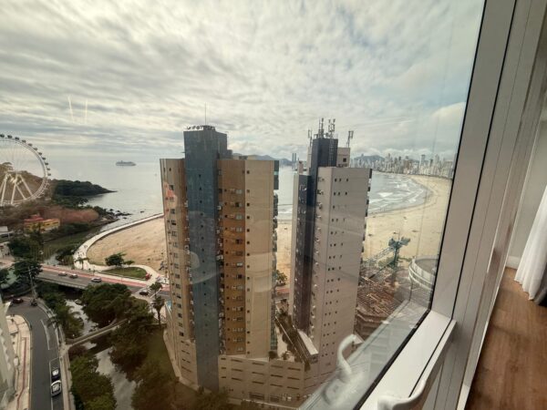 Apartamento à venda no Skyline Tower