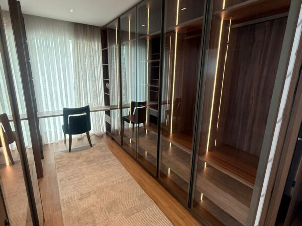Apartamento à venda no Skyline Tower