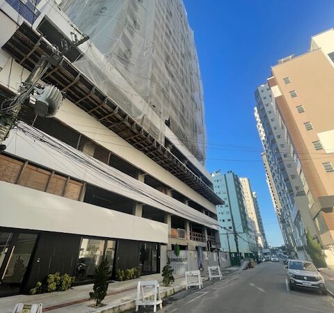Apartamento para venda no Edifício Torre de Booz