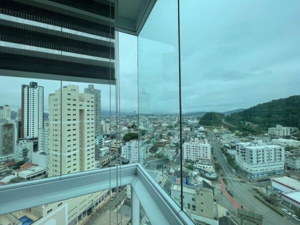 Apartamento mobiliado no Edifício Opera Plaza