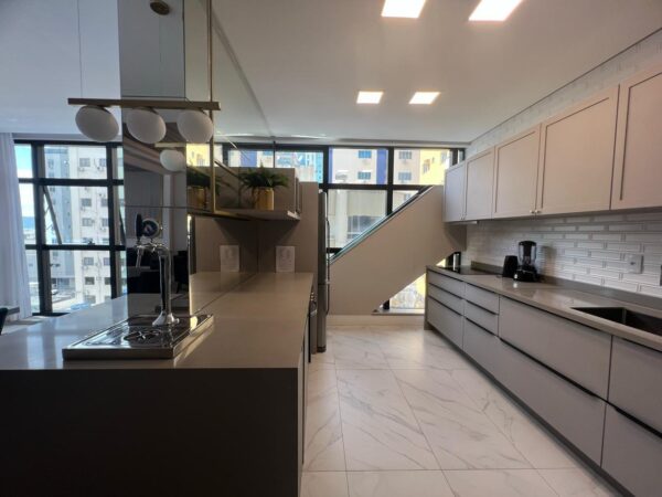 Apartamento finamente mobiliado no Edifício San Diego
