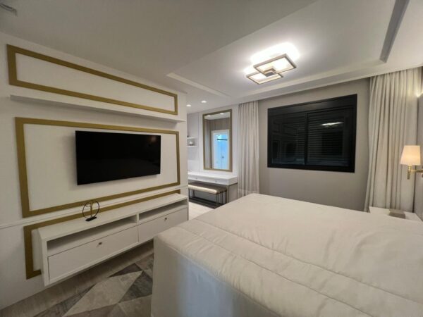 Apartamento finamente mobiliado no Edifício San Diego