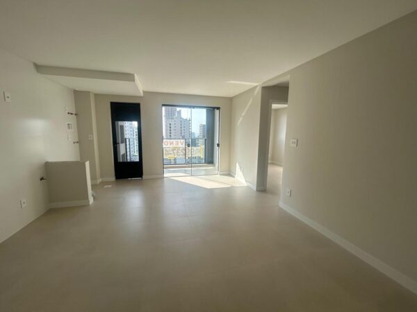 Apartamento pronto para morar à venda na Praia Brava