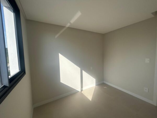 Apartamento pronto para morar à venda na Praia Brava