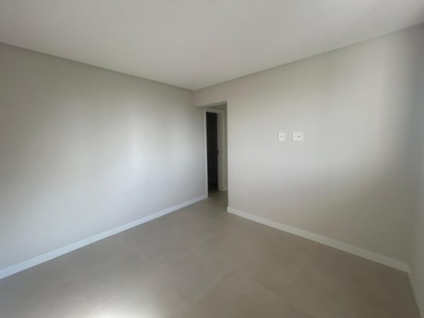 Apartamento pronto para morar à venda na Praia Brava