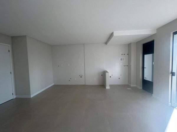 Apartamento pronto para morar à venda na Praia Brava
