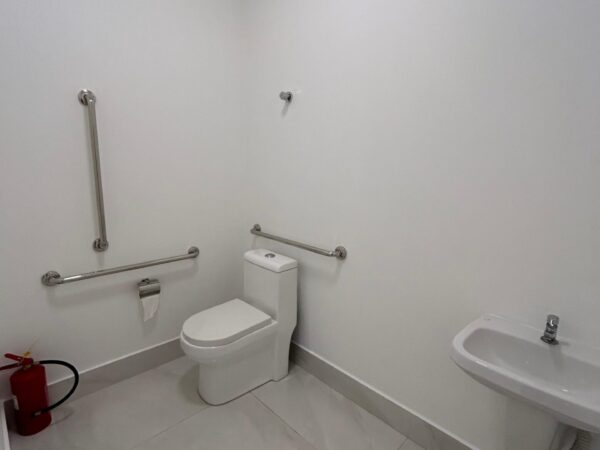 Sala Comercial Alto Padrão para Locação Anual