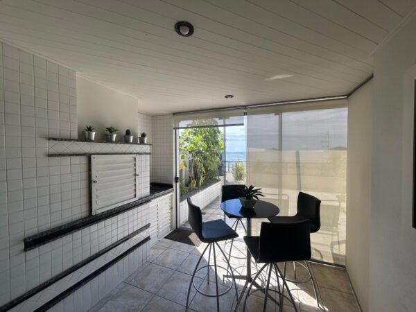 Apartamento Diferenciado Frente Mar