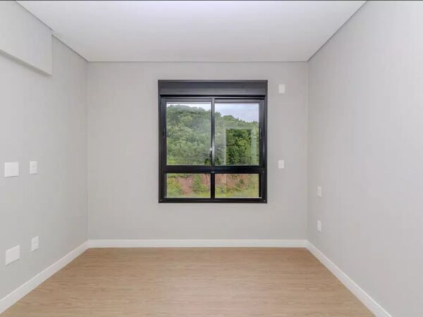 Venda de Apartamento no Edifício Portal da Brava