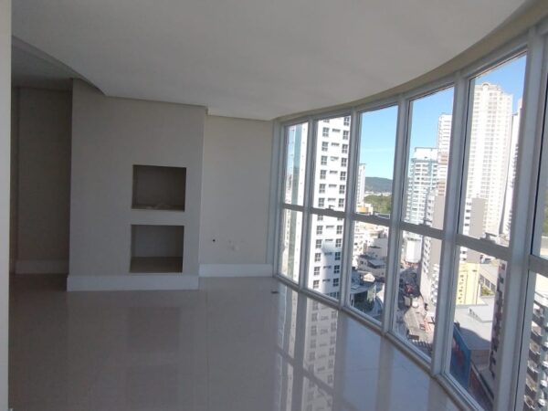 Apartamento à Venda no Majestic