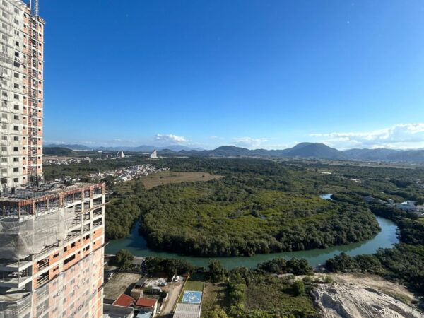Venda de Apartamento no Paramount Tower