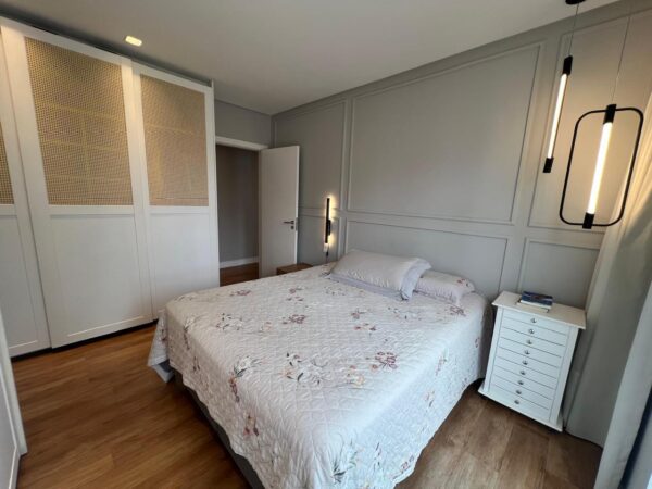 Apartamento Finamente Mobiliado e Decorado